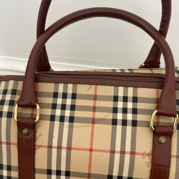 BURBERRY vintage 
BROWN HAYMARKET CHECK COATED CANVAS DUFFLE BAG - Picture 4 of 16